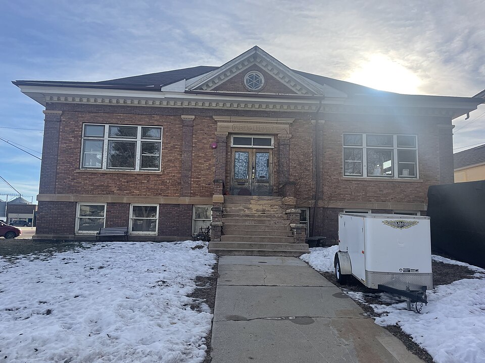 Photograph of Canton Carnegie Library