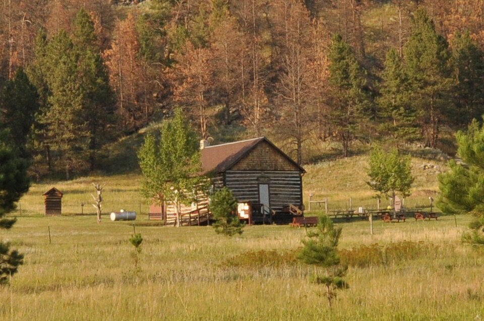 Photograph of Cold Springs Schoolhouse