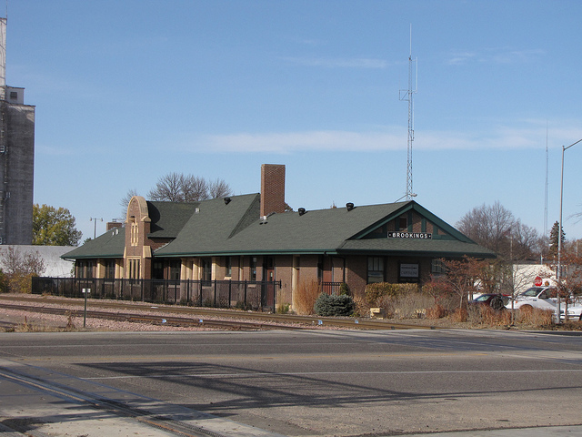 Photograph of Brookings station