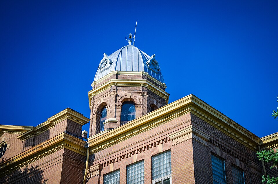 Photograph of Roberts County Courthouse