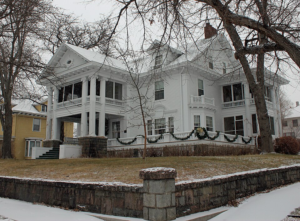 Photograph of Karcher-Sahr House