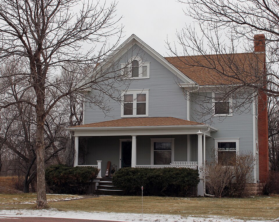 Photograph of Gaylord Sumner House