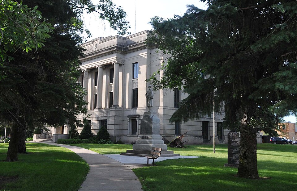 Photograph of Codington County Courthouse