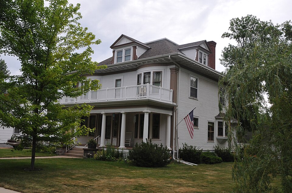 Photograph of Gov. S.H. Elrod House