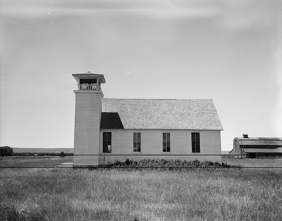 Photograph of Oahe Chapel