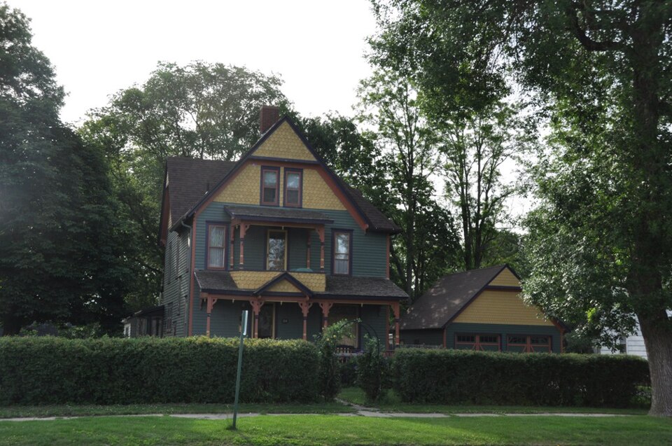 Photograph of E.H. Willey House