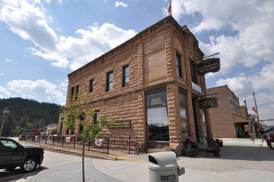 Photograph of First National Bank Building