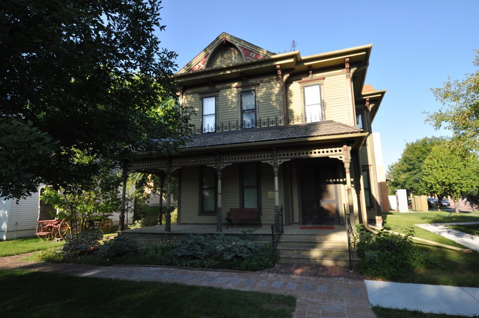 Photograph of Louis Beckwith House