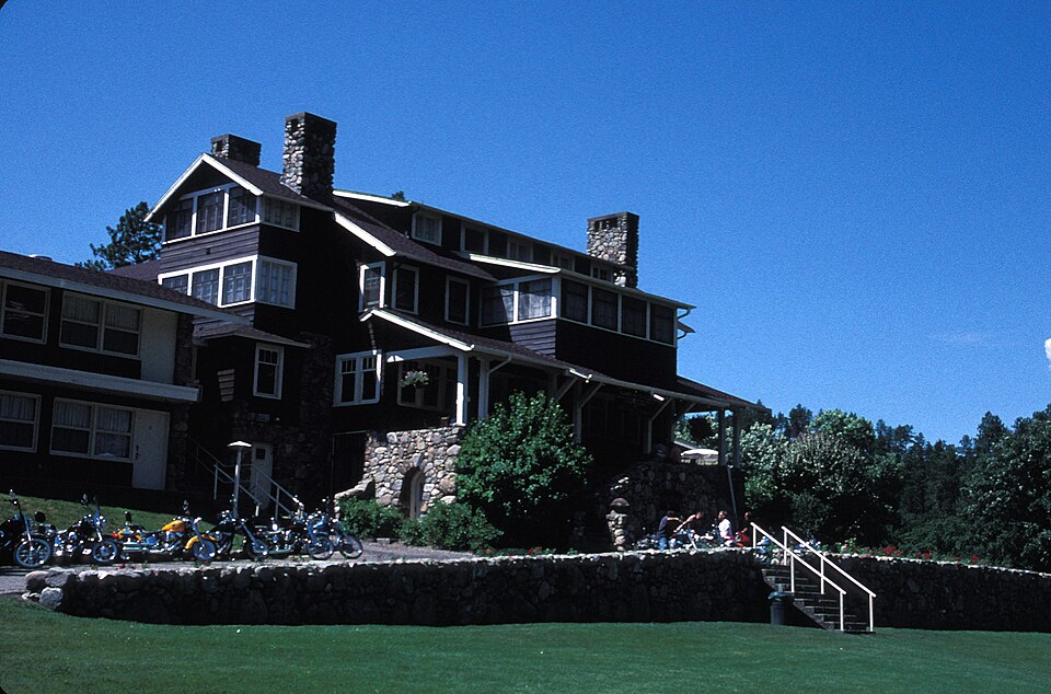 Photograph of State Game Lodge