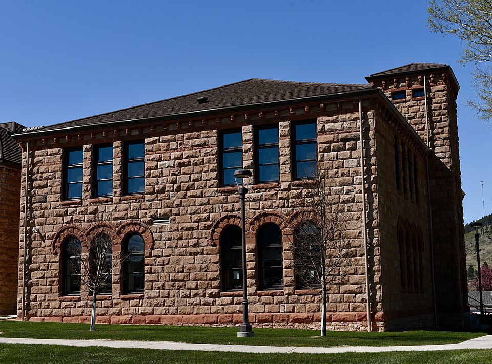 Photograph of Erskine School