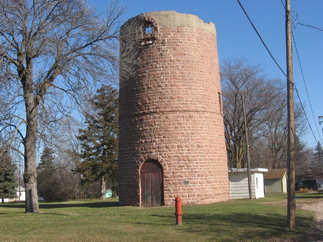 Photograph of Dell Rapids Water Tower
