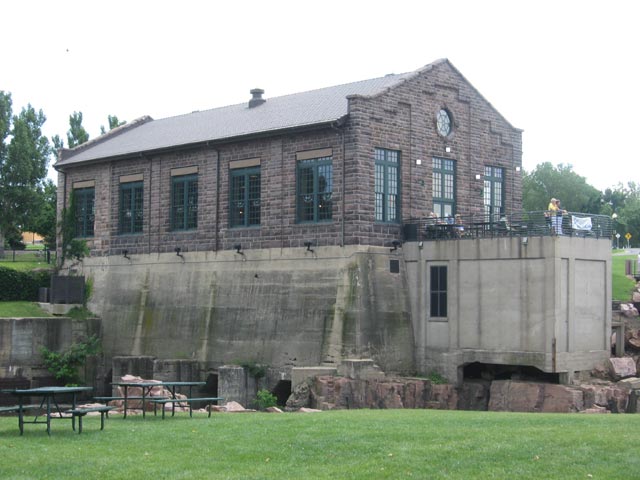 Photograph of Sioux Falls Light and Power Hydro Electric Plant