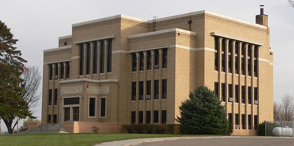Photograph of Charles Mix County Courthouse