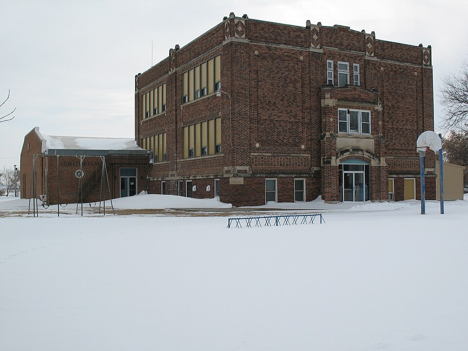 Photograph of Delmont Public School