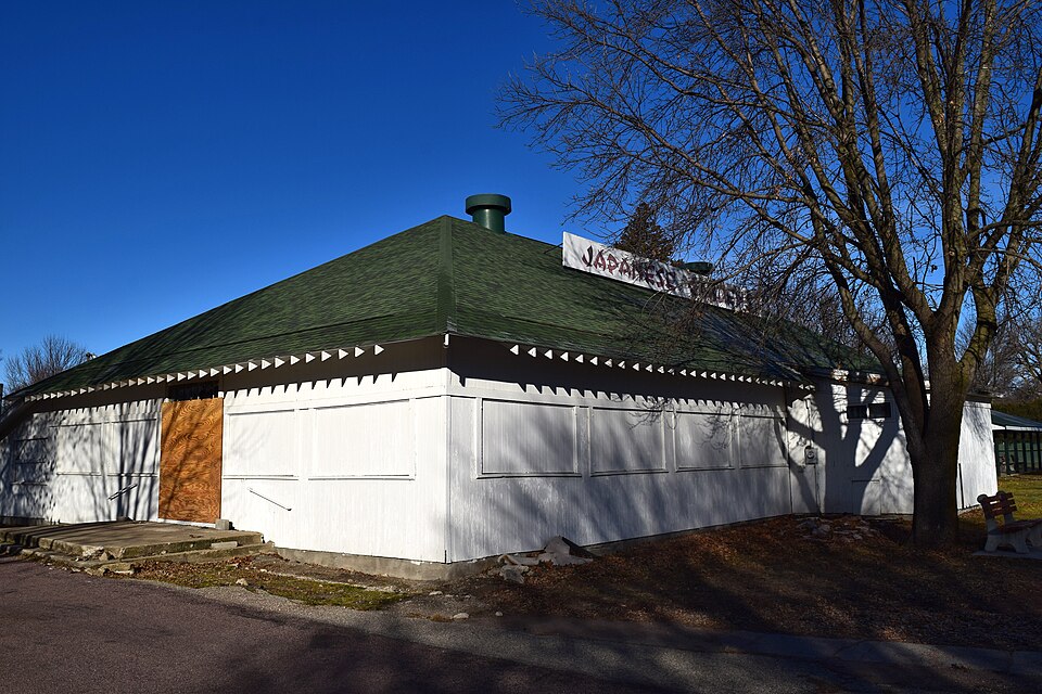 Photograph of Japanese Gardens Dance Pavilion