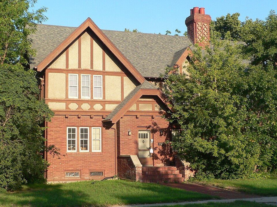 Photograph of Margaret and Maurice Lamont House