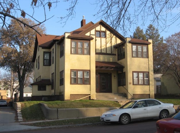 Photograph of Brooks Brothers Home