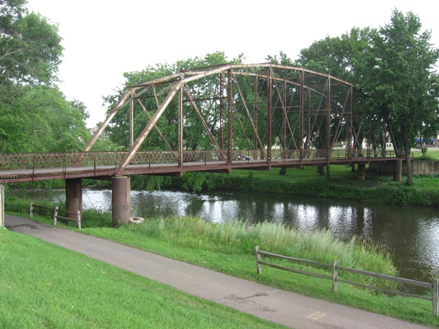 Photograph of Old Yankton Bridge