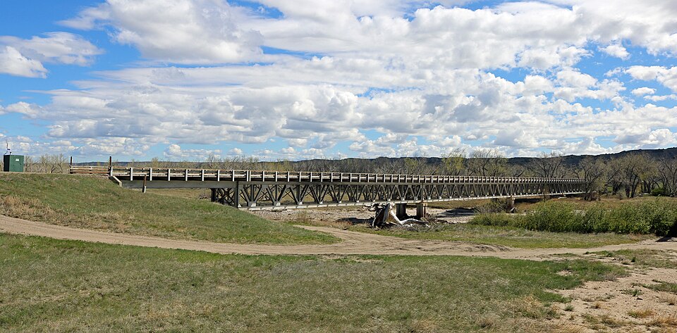 Photograph of South Dakota Department of Transportation Bridge No. 52-824-300