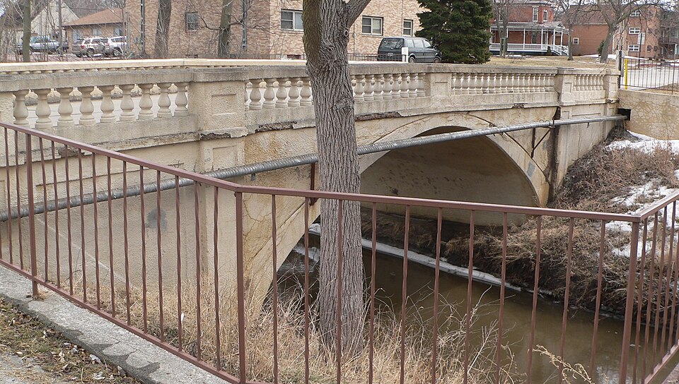 Photograph of Pine Street Bridge