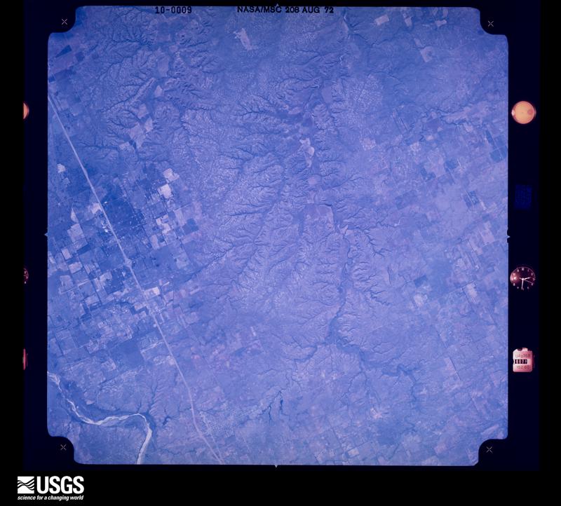 U.S. Geological Survey aerial photograph, 1972-08-19, scale 1:118345