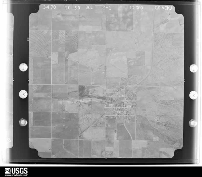 U.S. Geological Survey aerial photograph, 1970-03-04, scale 1:20000