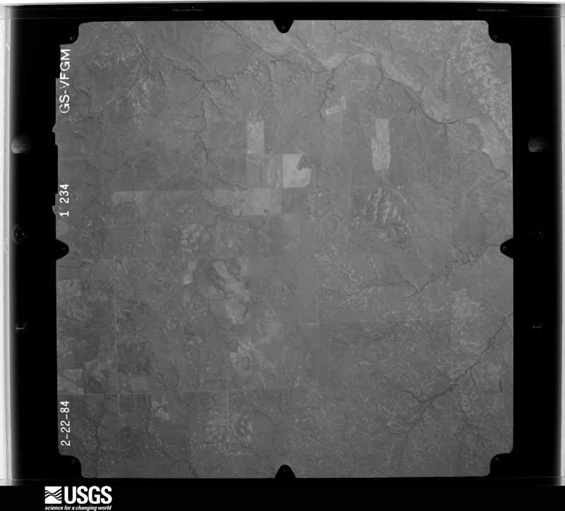 U.S. Geological Survey aerial photograph, 1984-02-22, scale 1:48000