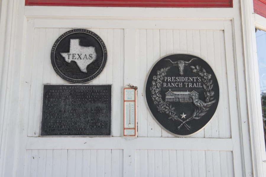 [President's Ranch Trail marker at the old "Hye" store and post office in Blanco County, west of Johnson City, Texas