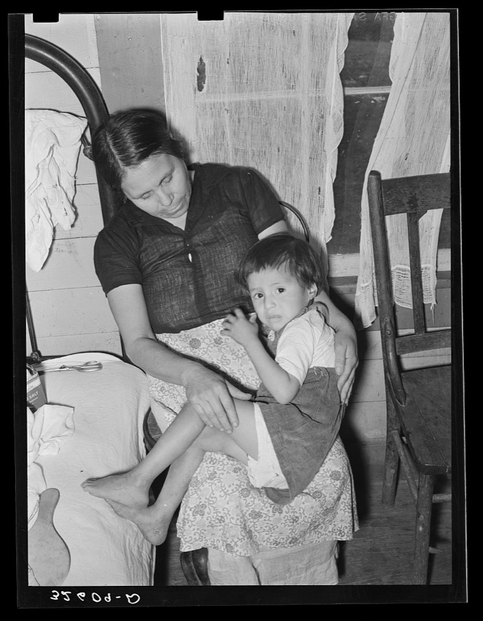 Mexican mother and child. San Antonio, Texas