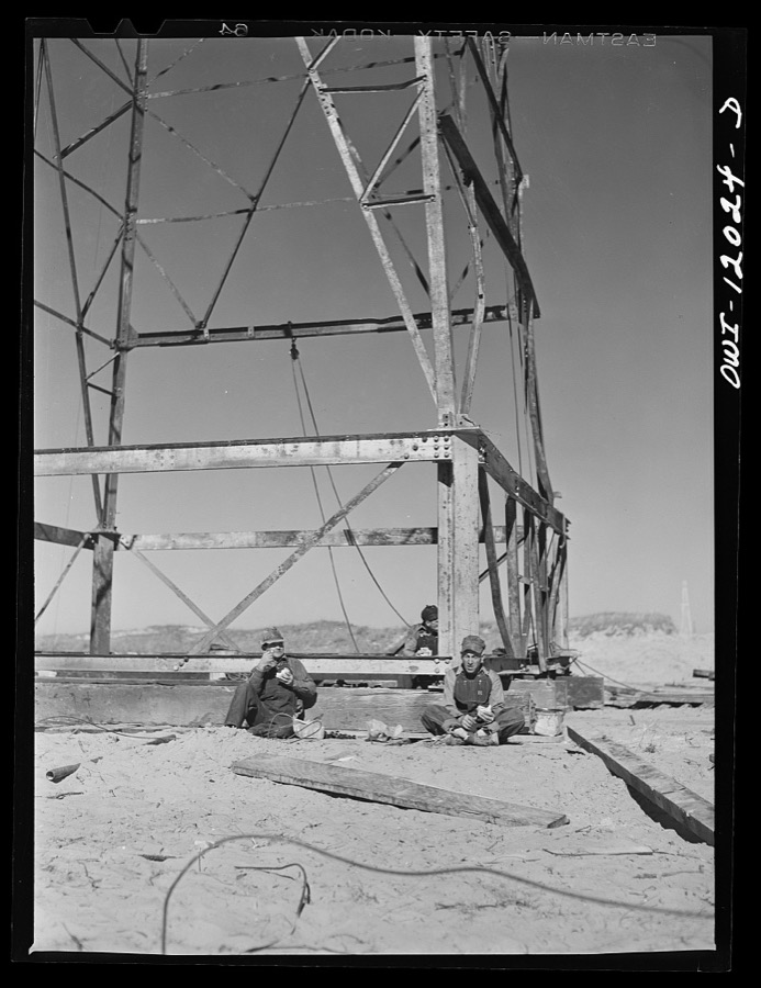 Andrews County, Texas. Derrick builders at lunch