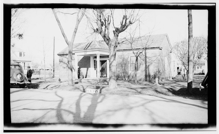 Jung-Pearcy House, 909 Pecan Street, Bastrop, Bastrop County, TX