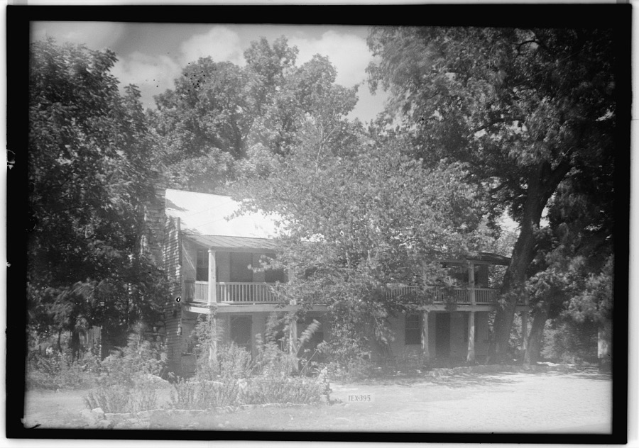 "Shady Villa", East access Road I-35, Salado, Bell County, TX