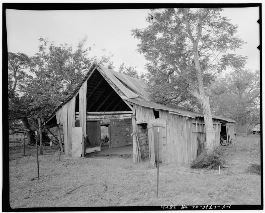 Korus Farmstead, Dogtrot, U.S. Highway 281 at Farm Road 536, Leming, Atascosa County, TX