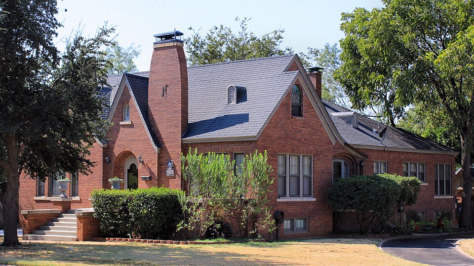 Photograph of I.M. and Margaret Newman House
