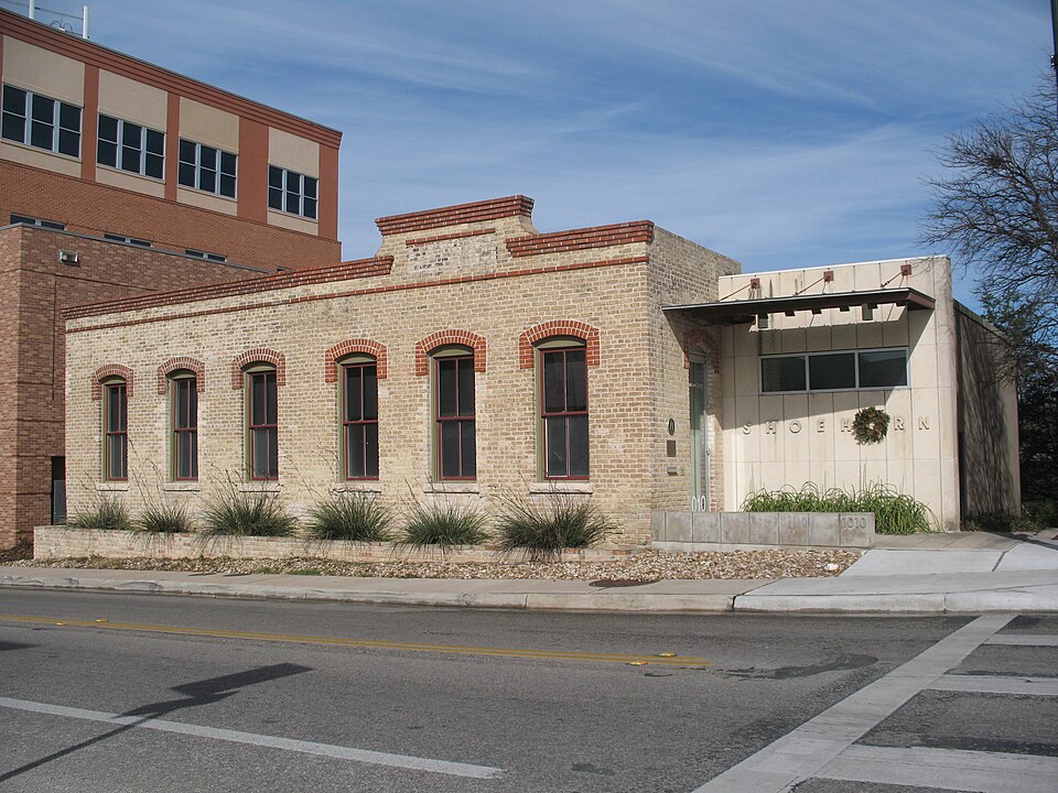 Photograph of Arnold Bakery