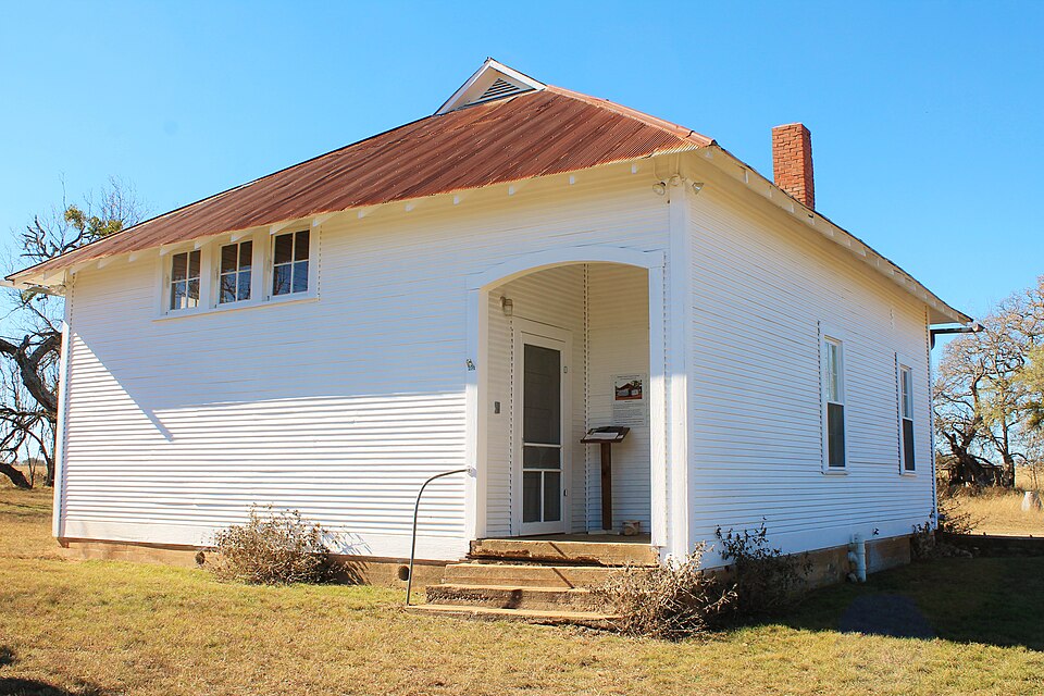Photograph of Meusebach Creek School