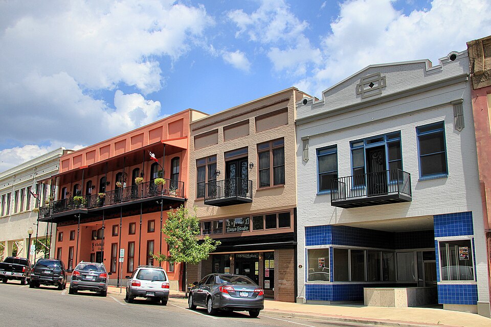 Photograph of Temple Commercial Historic District