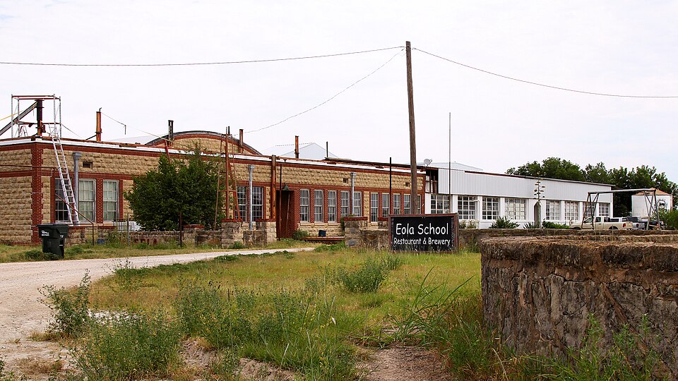 Photograph of Eola School