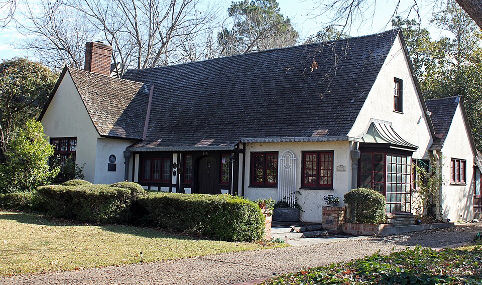 Photograph of Mark & Maybelle Lemmon House