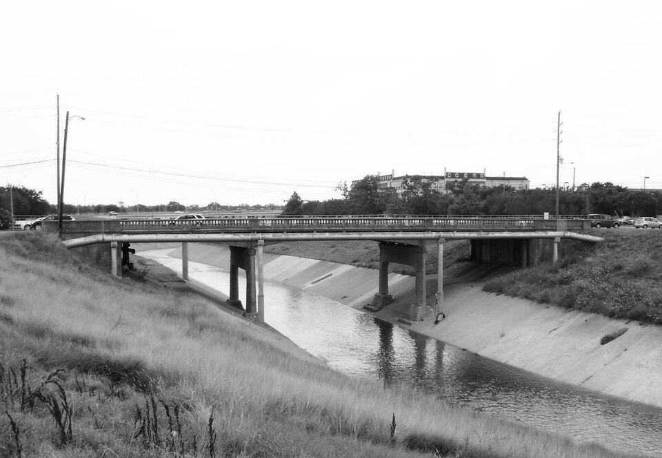Photograph of Almeda Road Bridge over Brays Bayou