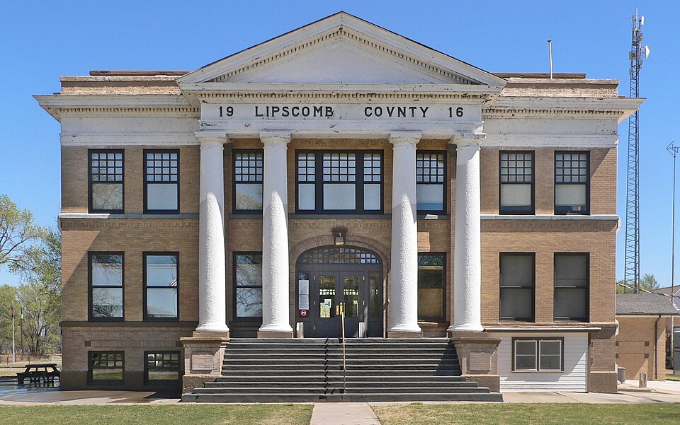 Photograph of Lipscomb County Courthouse