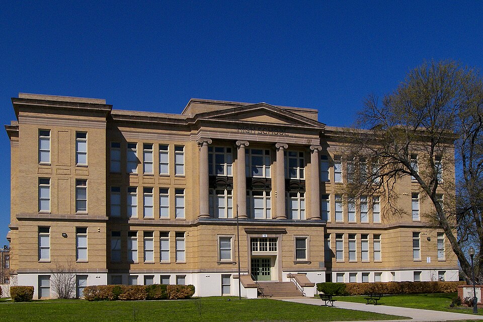Photograph of Waco High School