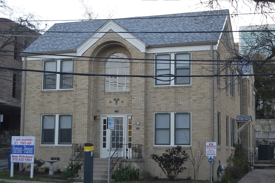Photograph of Tucker Apartment House