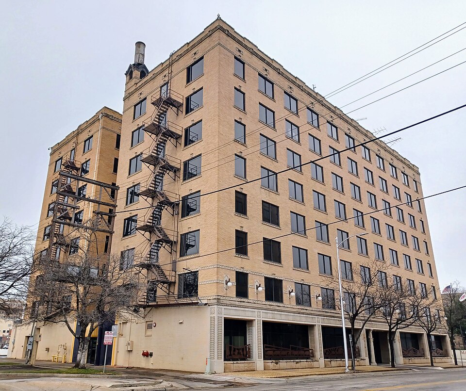 Photograph of Amarillo Building