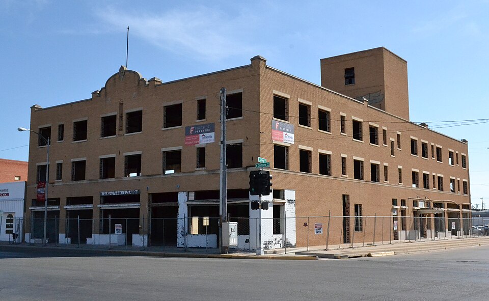 Photograph of Roosevelt Hotel