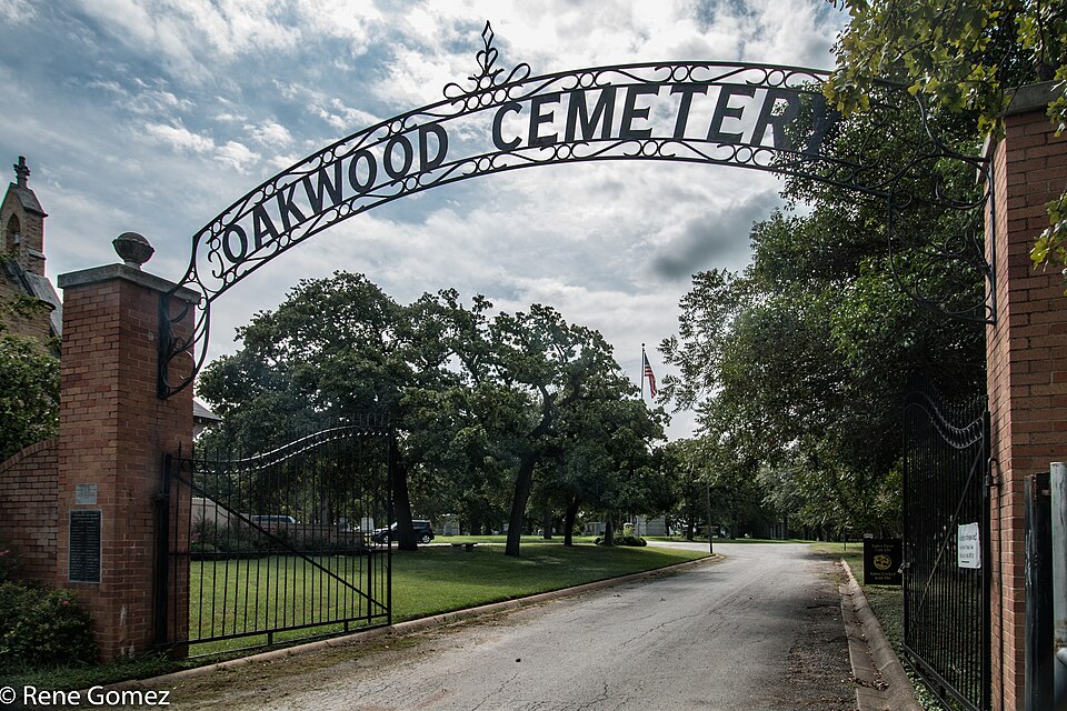 Photograph of Oakwood Cemetery