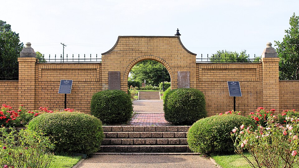 Photograph of Rose Garden Center