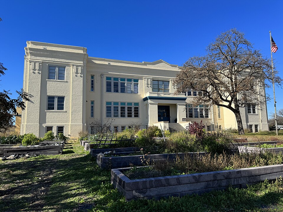 Photograph of Baker Center