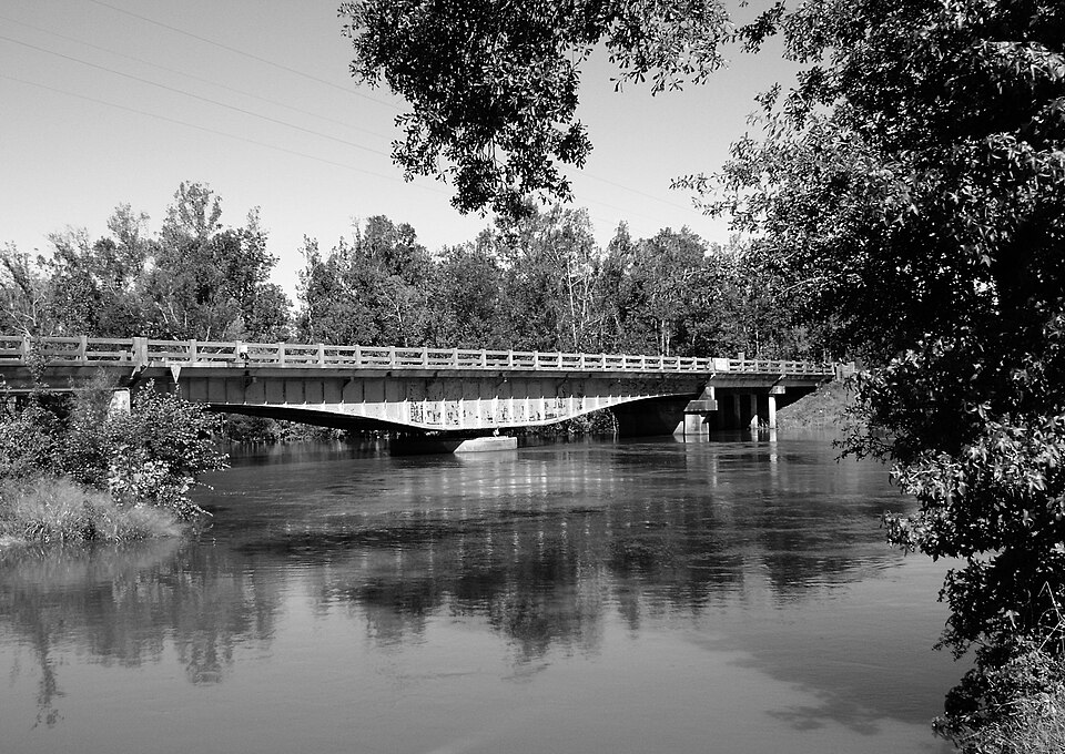 Photograph of Deweyville Swing Bridge