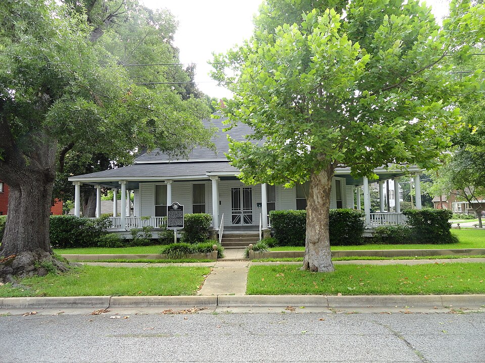 Photograph of Frank Taylor Rembert and Kate Womack House